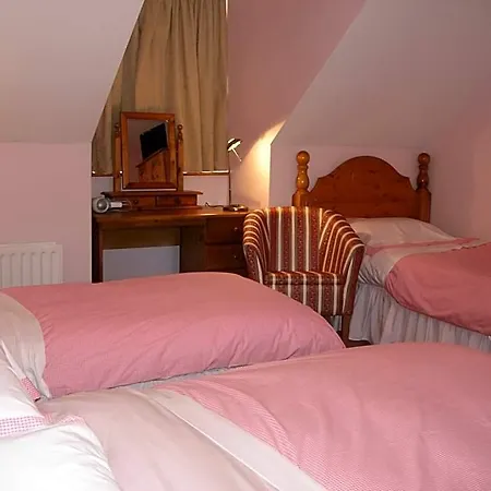Rosmo House Bed & Breakfast 3*